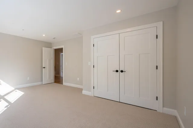 $1,299,999 | 6 Newbury Road, Unit M18 B1216 L7, Pelham, NH 03076