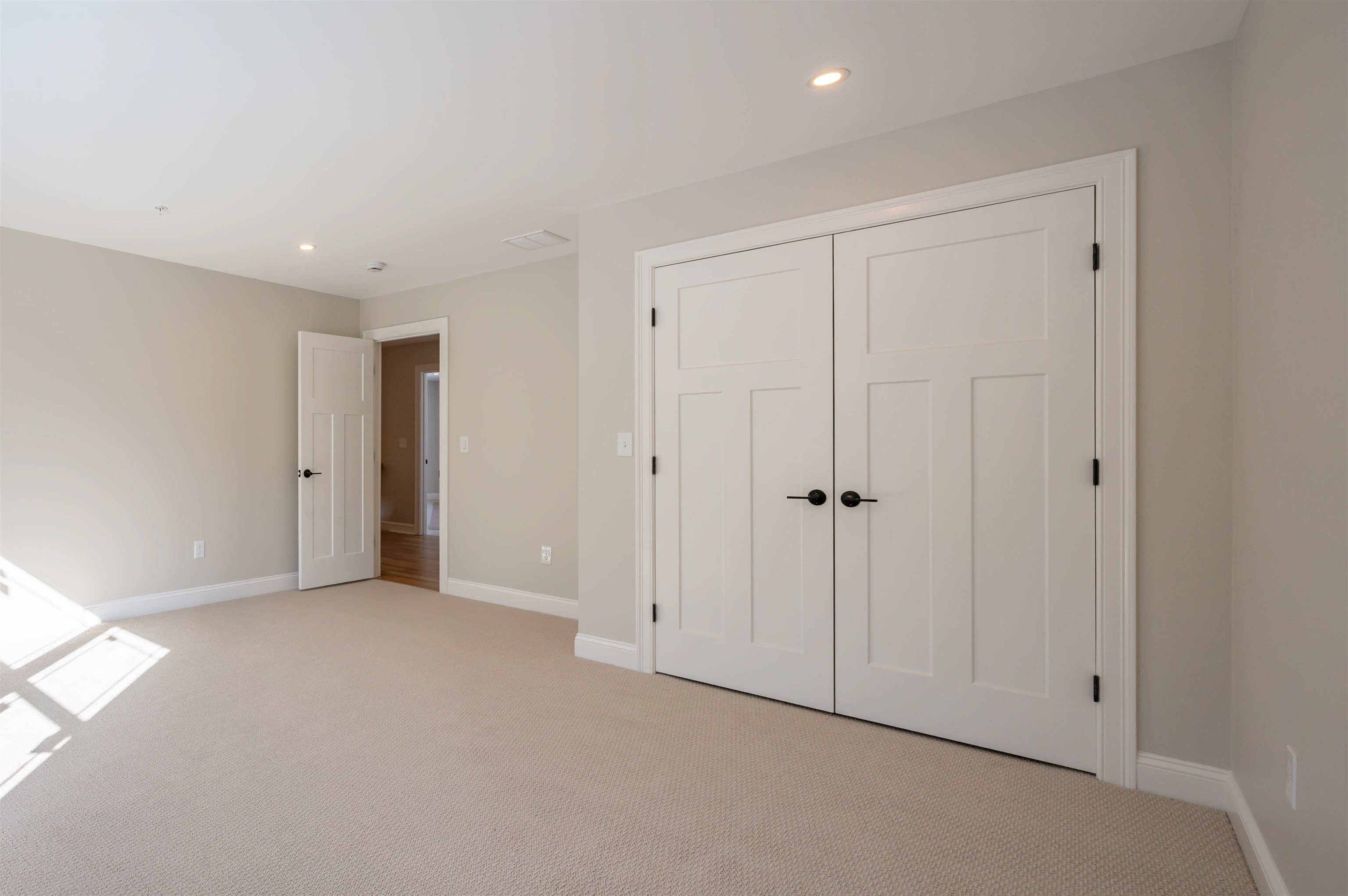 6 Newbury Road, Unit M18 B1216 L7 Pelham, NH 03076 - Photo 49 of 55