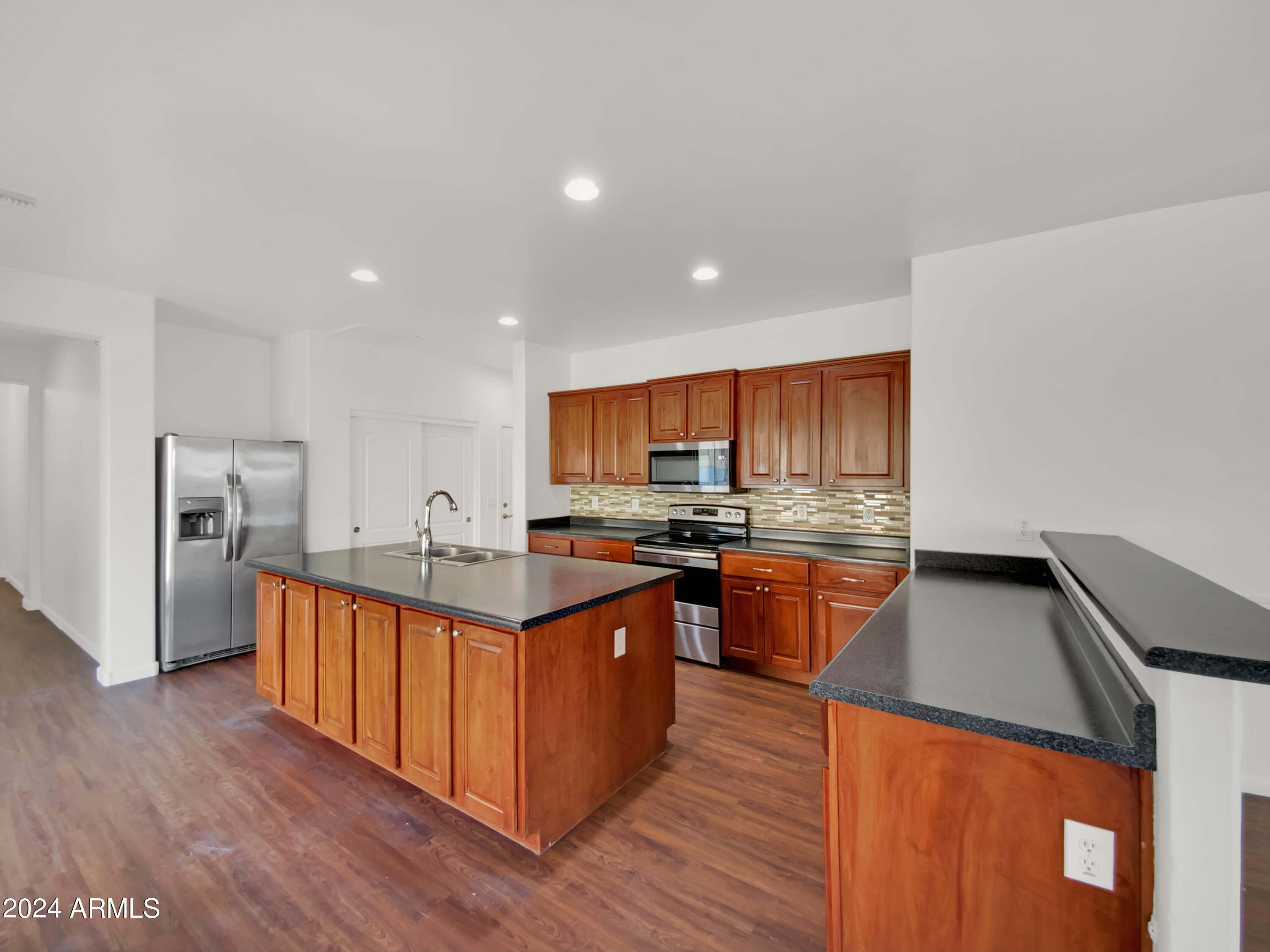 1508 East Apollo Road Phoenix, AZ 85042 - Photo 14 of 20 listing_13