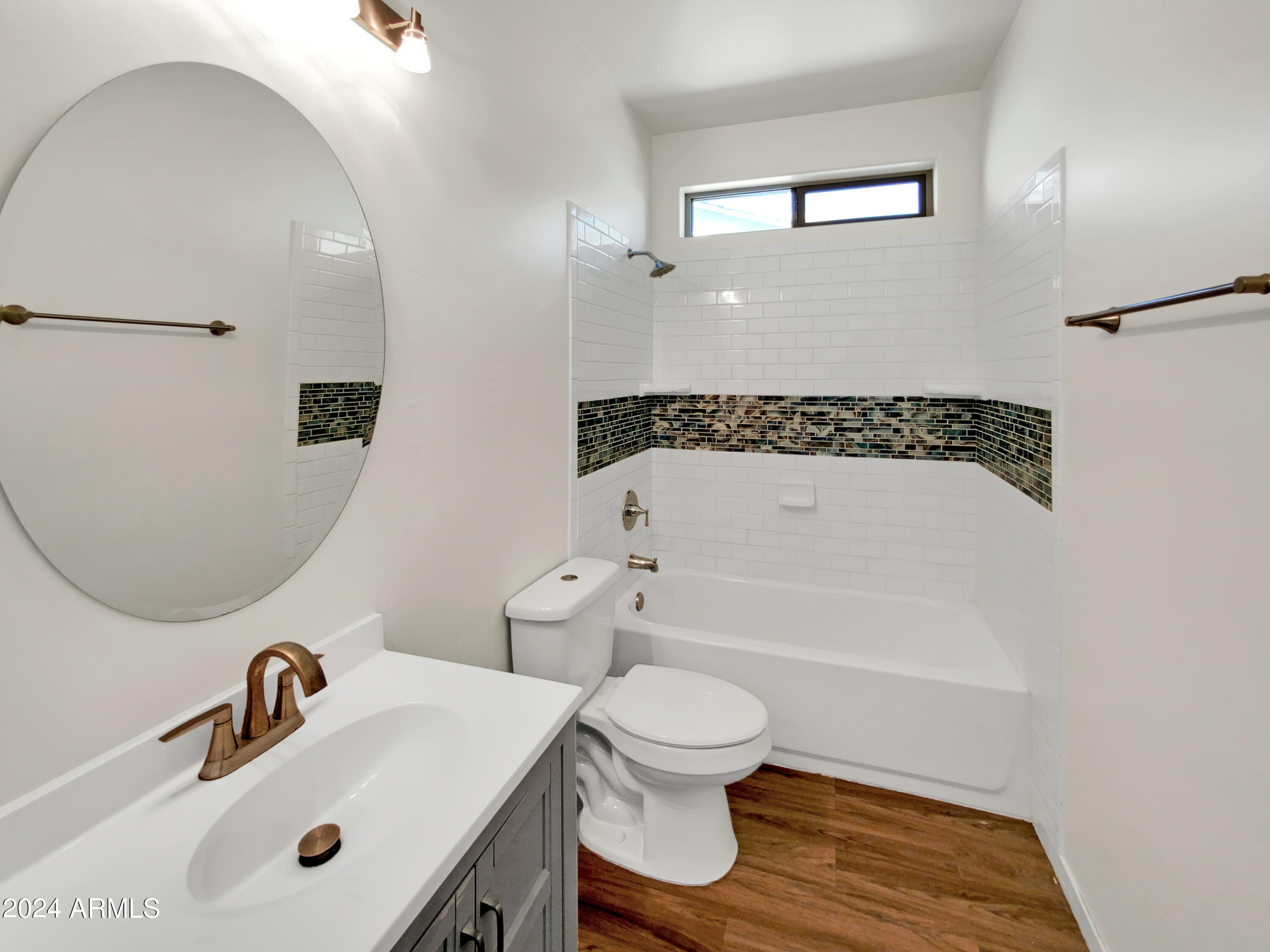 1508 East Apollo Road Phoenix, AZ 85042 - Photo 10 of 20 listing_9