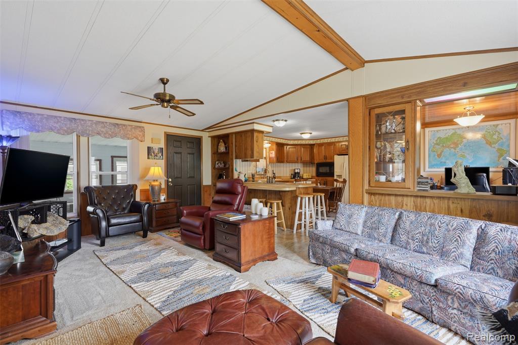 2689 Chickadee Street Rochester Hills, MI 48309 - Photo 3 of 27