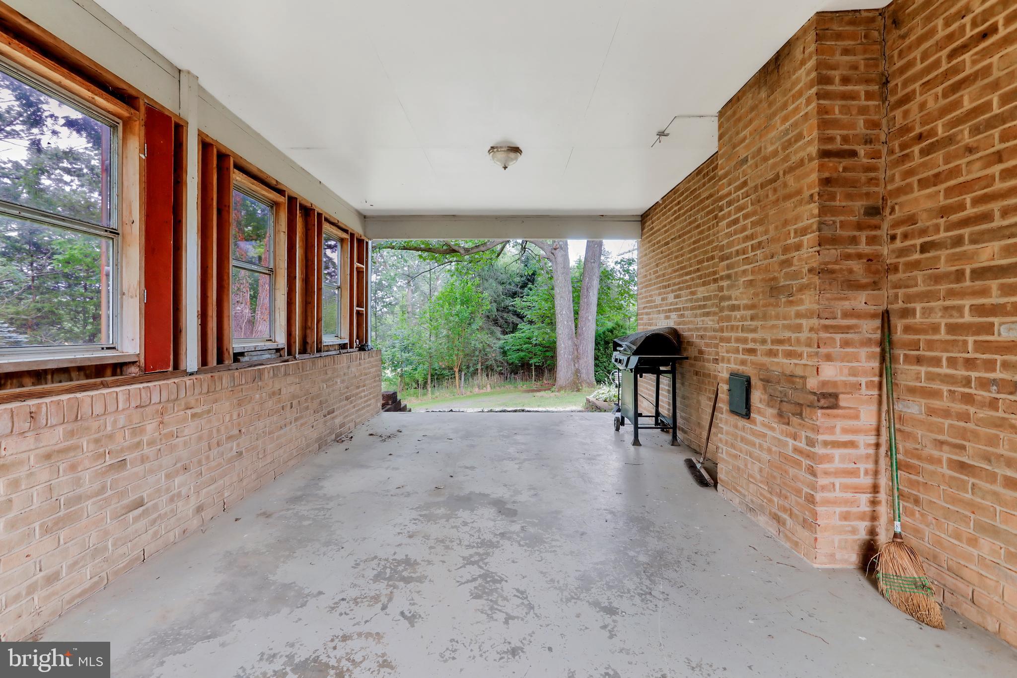 15742 Falling Waters Road Williamsport, MD 21795 - Photo 24 of 47 Gallery Image 24