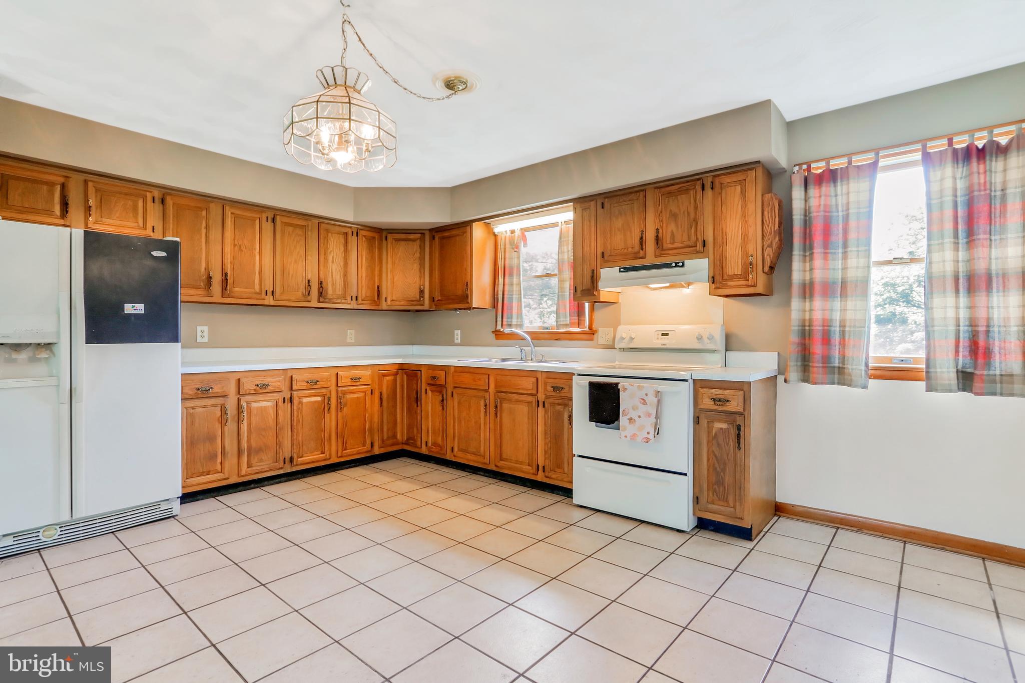 15742 Falling Waters Road Williamsport, MD 21795 - Photo 6 of 47 Gallery Image 6