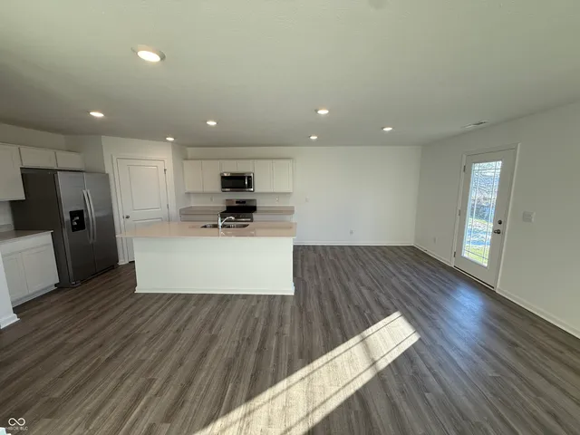 $329,900 | 11240 North Greenthread Drive, Monrovia, IN 46157