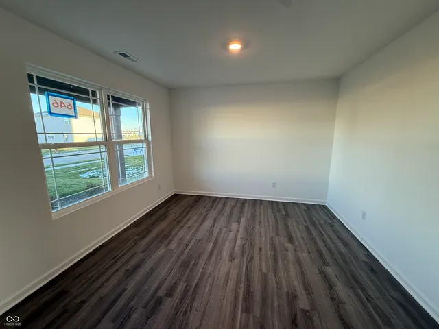 $329,900 | 11240 North Greenthread Drive, Monrovia, IN 46157