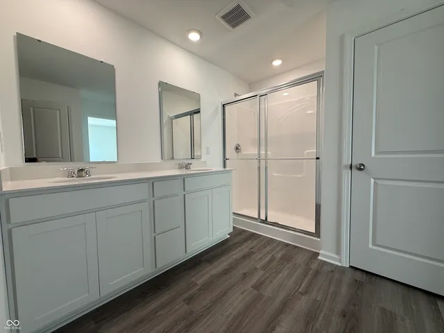 $329,900 | 11240 North Greenthread Drive, Monrovia, IN 46157