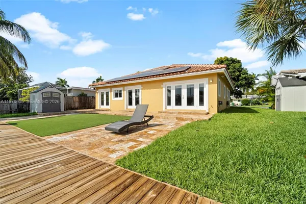 $4,500 | 947 Nautilus Isle, Dania Beach, FL 33004