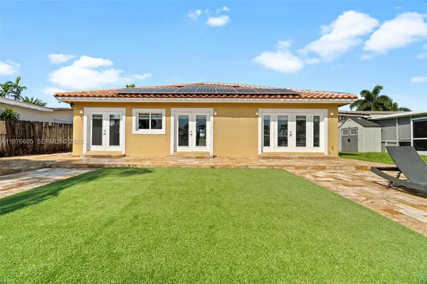 $4,500 | 947 Nautilus Isle, Dania Beach, FL 33004