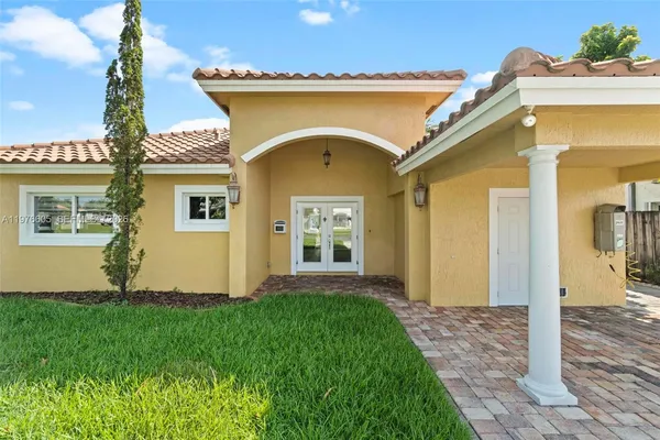 $4,500 | 947 Nautilus Isle, Dania Beach, FL 33004