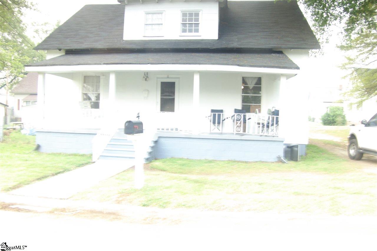 4 14th Street Greer, SC 29651 - Photo 1 of 11 Gallery Image 1