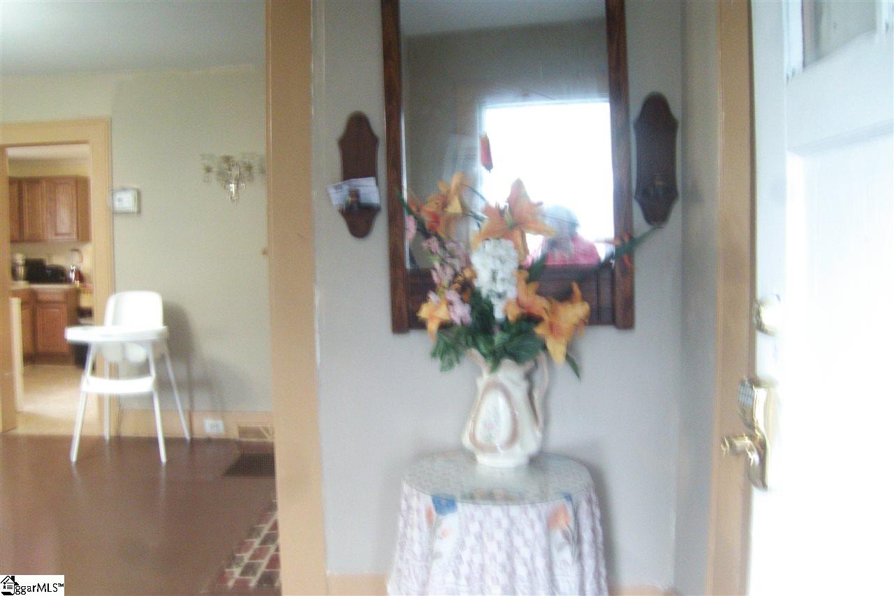 4 14th Street Greer, SC 29651 - Photo 4 of 11 Gallery Image 4