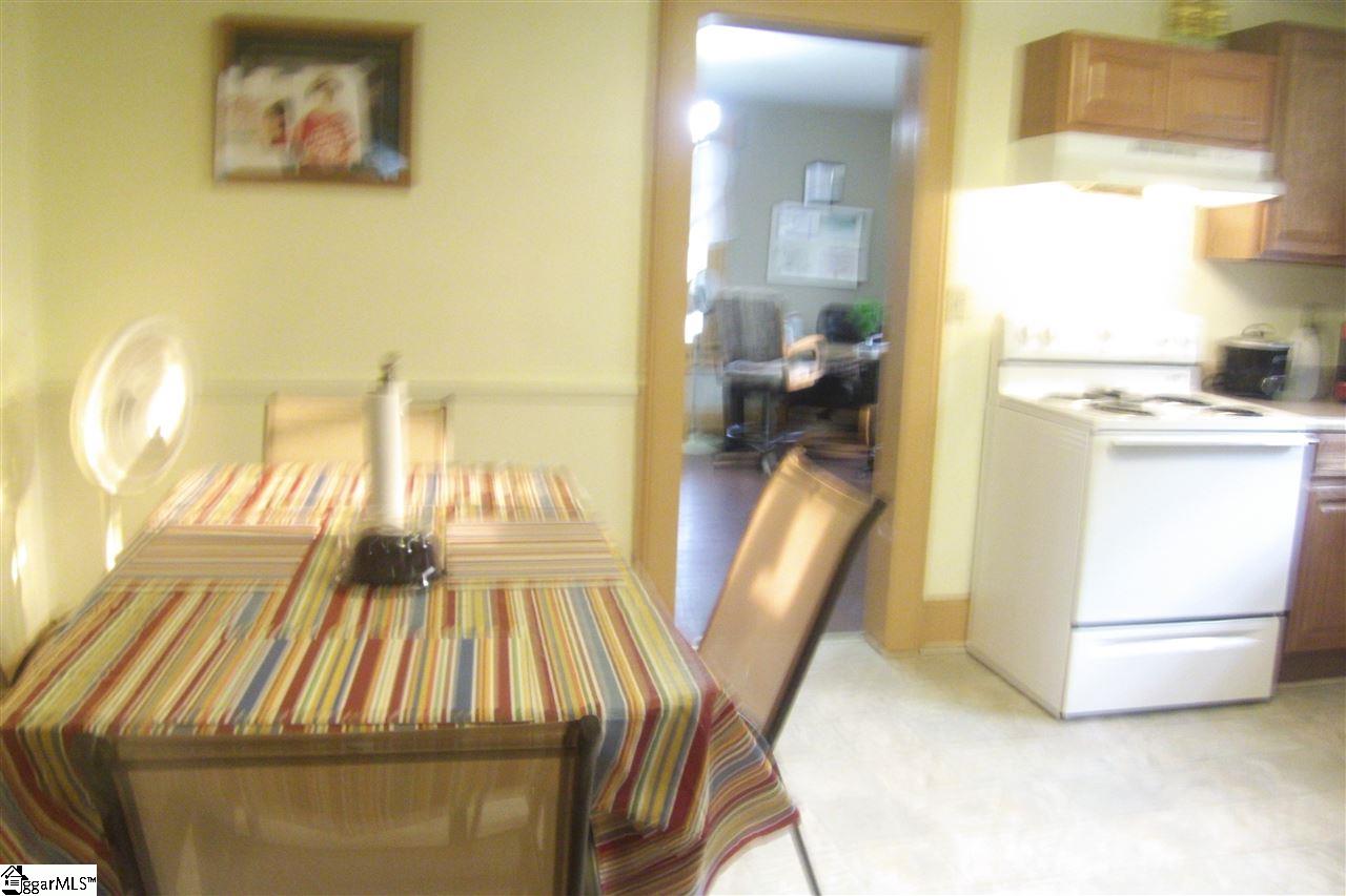 4 14th Street Greer, SC 29651 - Photo 9 of 11 Gallery Image 9
