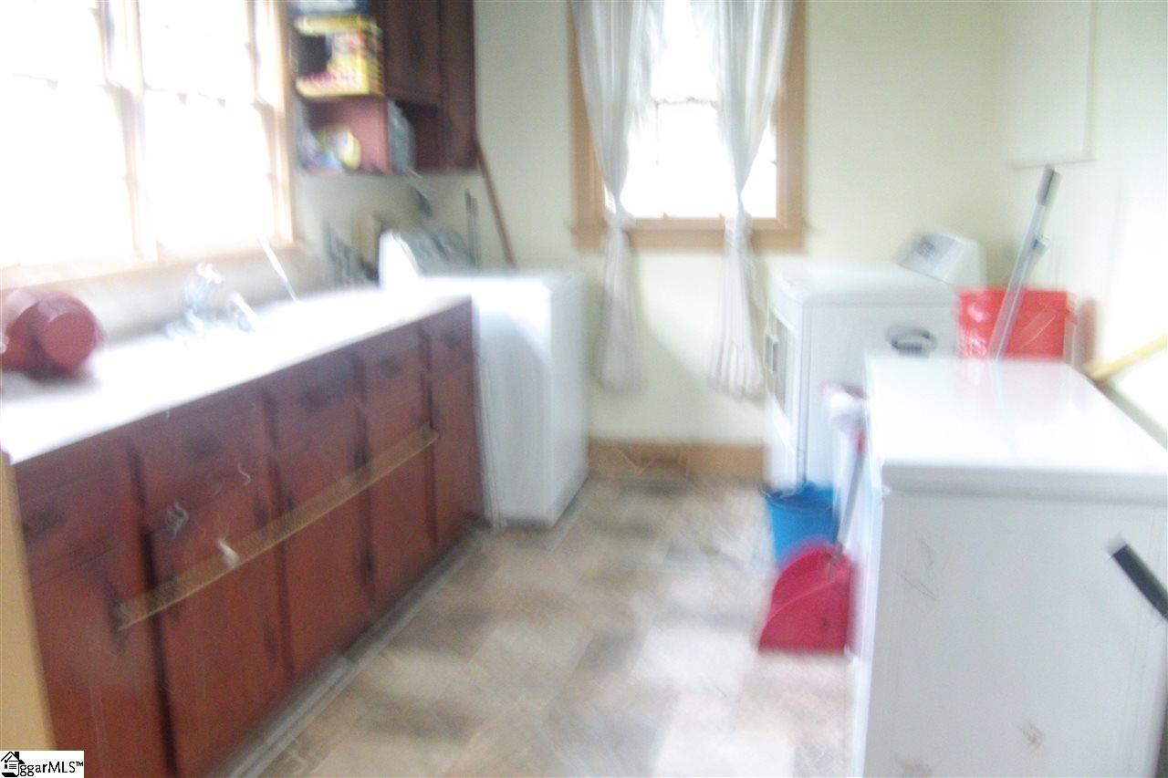 4 14th Street Greer, SC 29651 - Photo 10 of 11 Gallery Image 10
