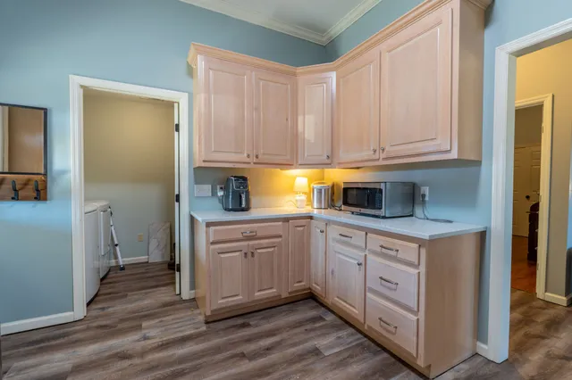 $795,000 | 5725 Wayland Springs Road, Iron City, TN 38463