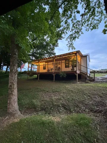 $795,000 | 5725 Wayland Springs Road, Iron City, TN 38463