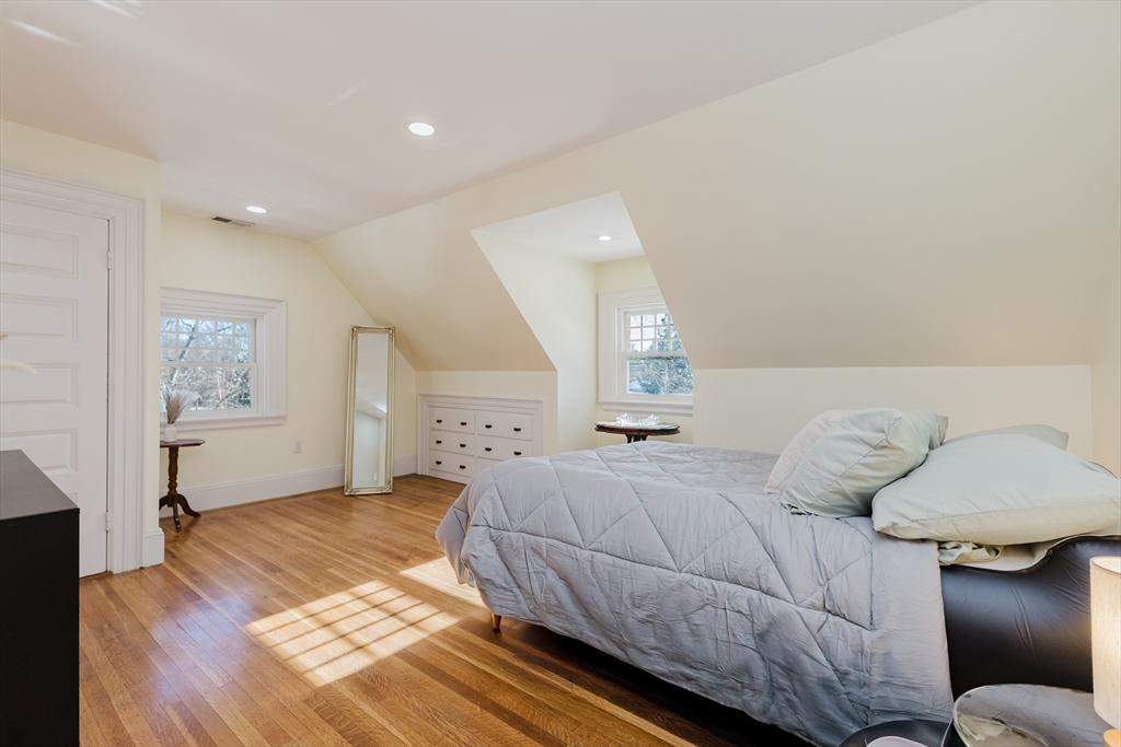 159 Washington Street, Unit 4 Newton, MA 02458 - Photo 22 of 42