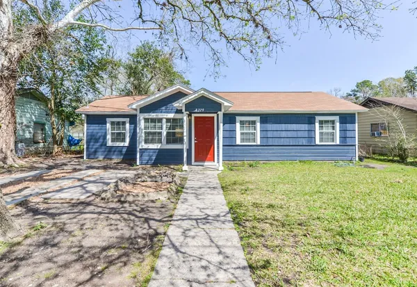 $1,995 | 8229 Carolwood Drive, Houston, TX 77028