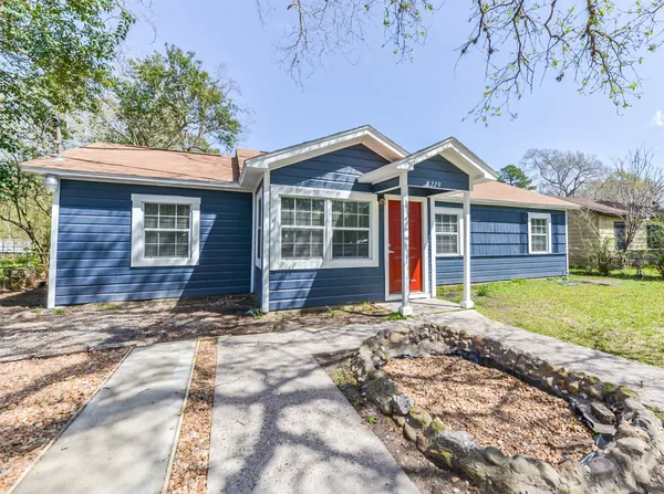 $1,995 | 8229 Carolwood Drive, Houston, TX 77028