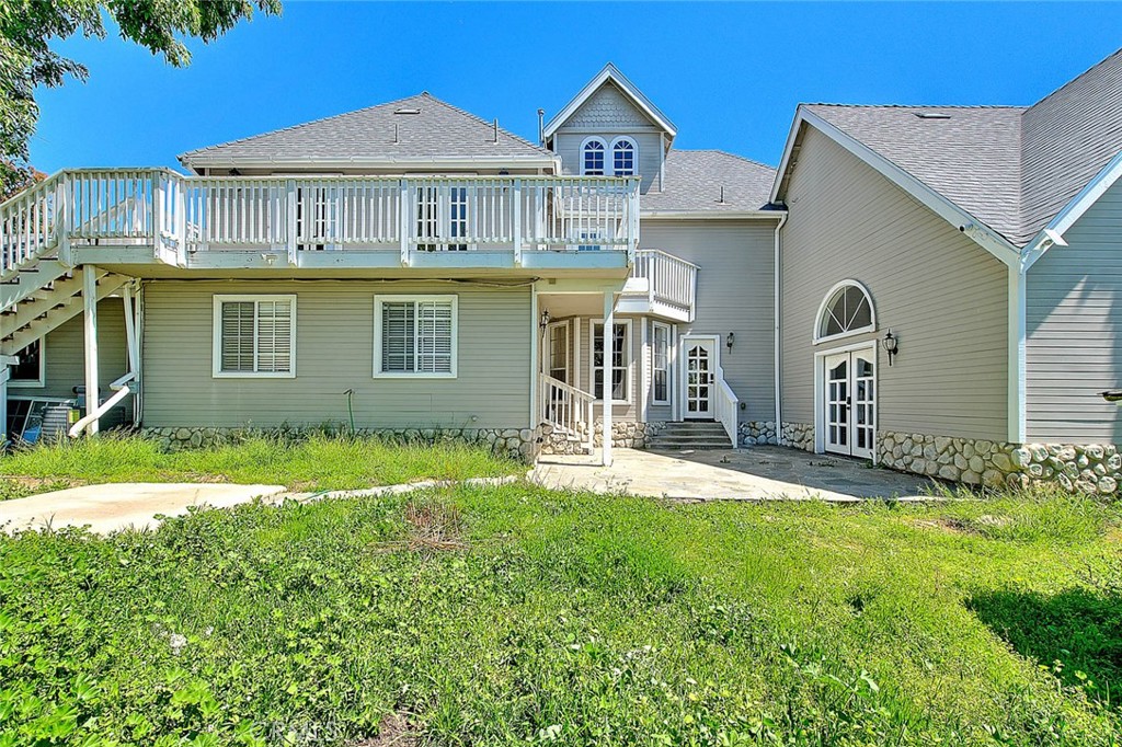 750 Jericho Drive Fallbrook, CA 92028 - Photo 65 of 74 a front view of a house with a yard