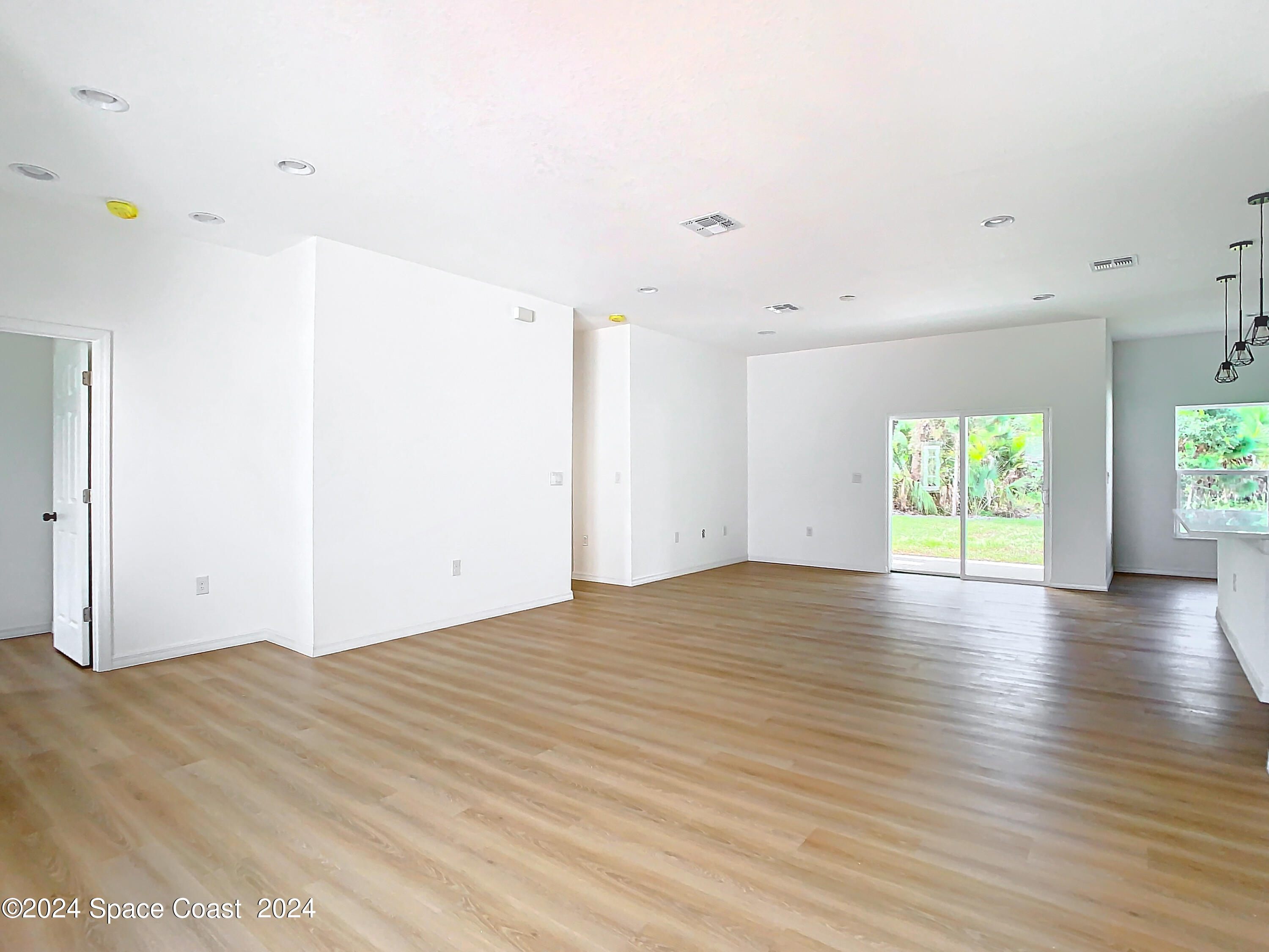 406 Hancock Street Palm Bay, FL 32908 - Photo 7 of 67 406 Hancock Street-13