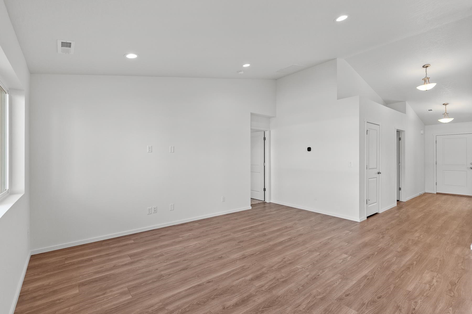 18319 East Indiana Avenue Spokane Valley, WA 99016 - Photo 5 of 19