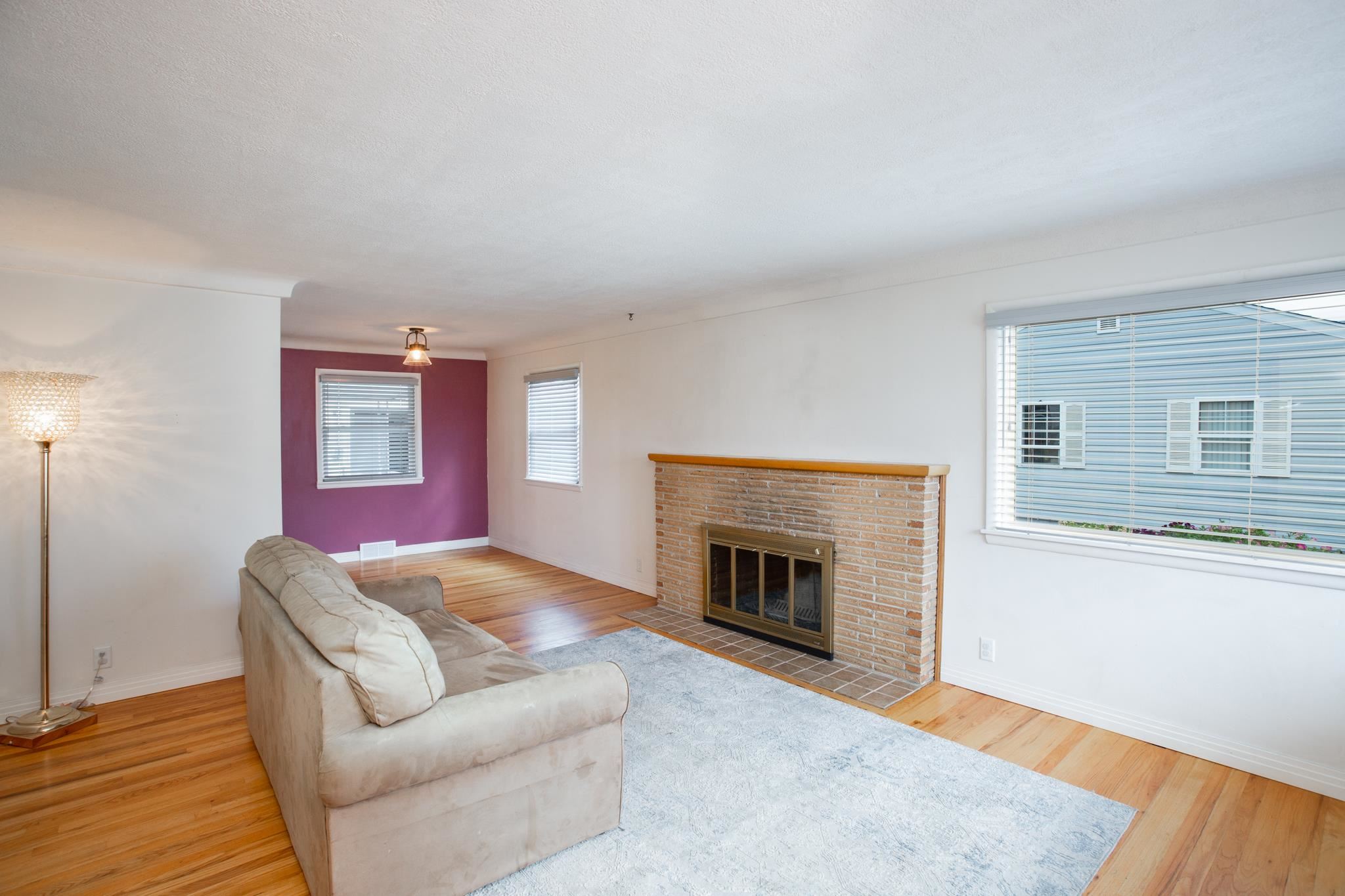 618 North Bowdish Road Spokane Valley, WA 99206 - Photo 3 of 25 Gallery Image 3