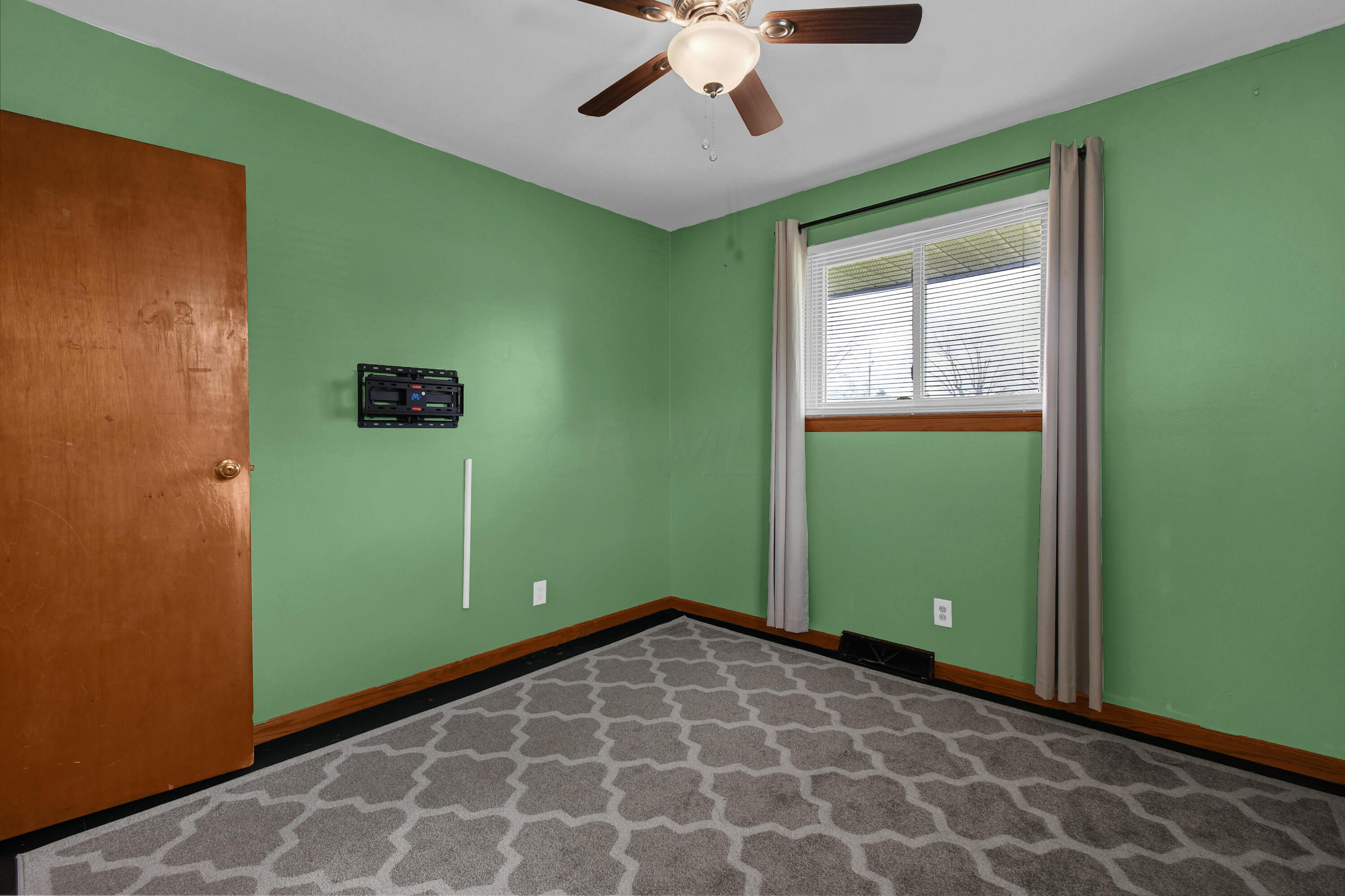 530 Partridge Road Heath, OH 43056 - Photo 17 of 34 DSC_9037