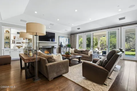 $6,695,000 | 2639 Queen's Garden Drive, Thousand Oaks, CA 91361