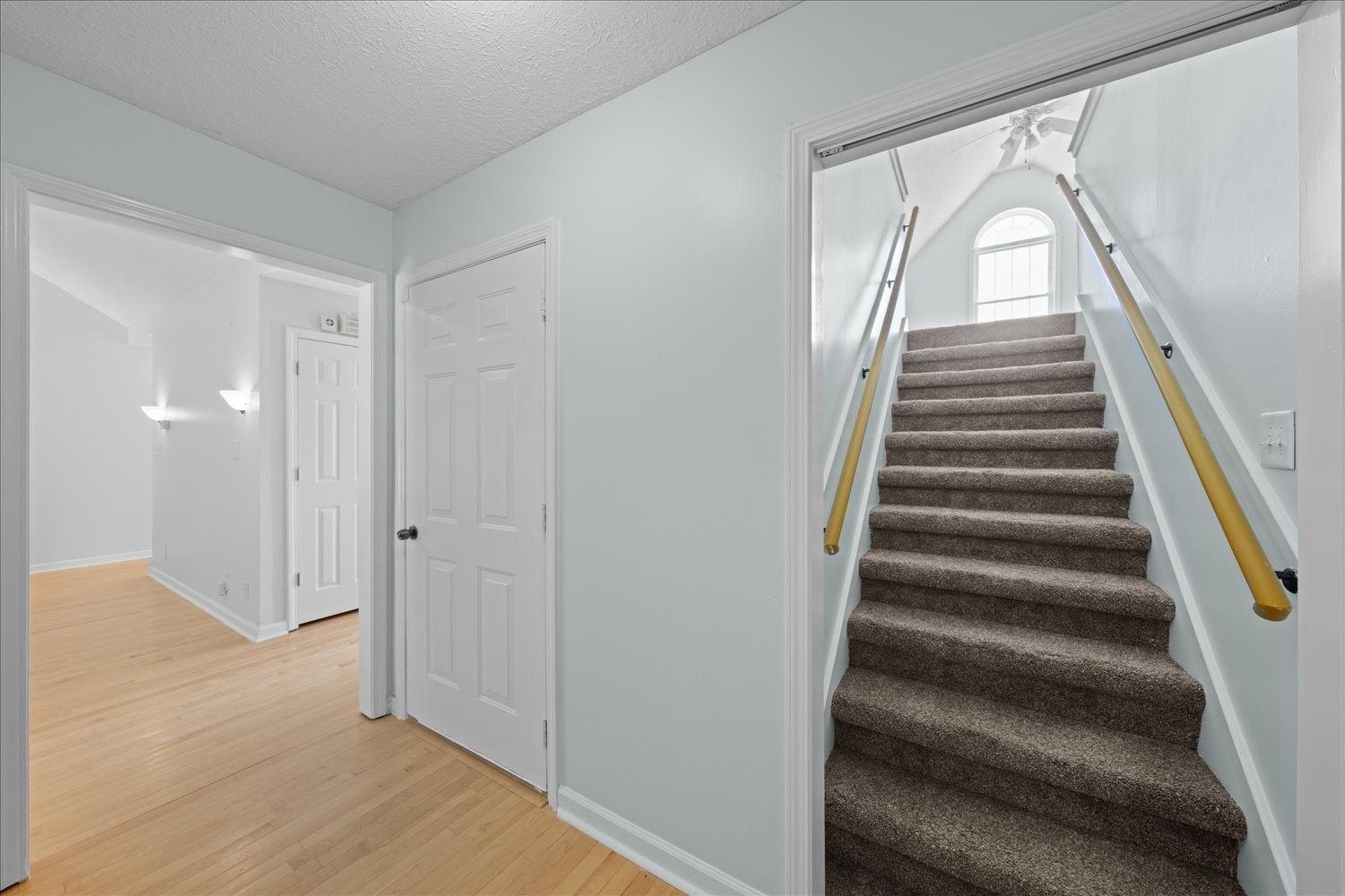 113 Brookview Court Springfield, TN 37172 - Photo 31 of 46 a view of entryway