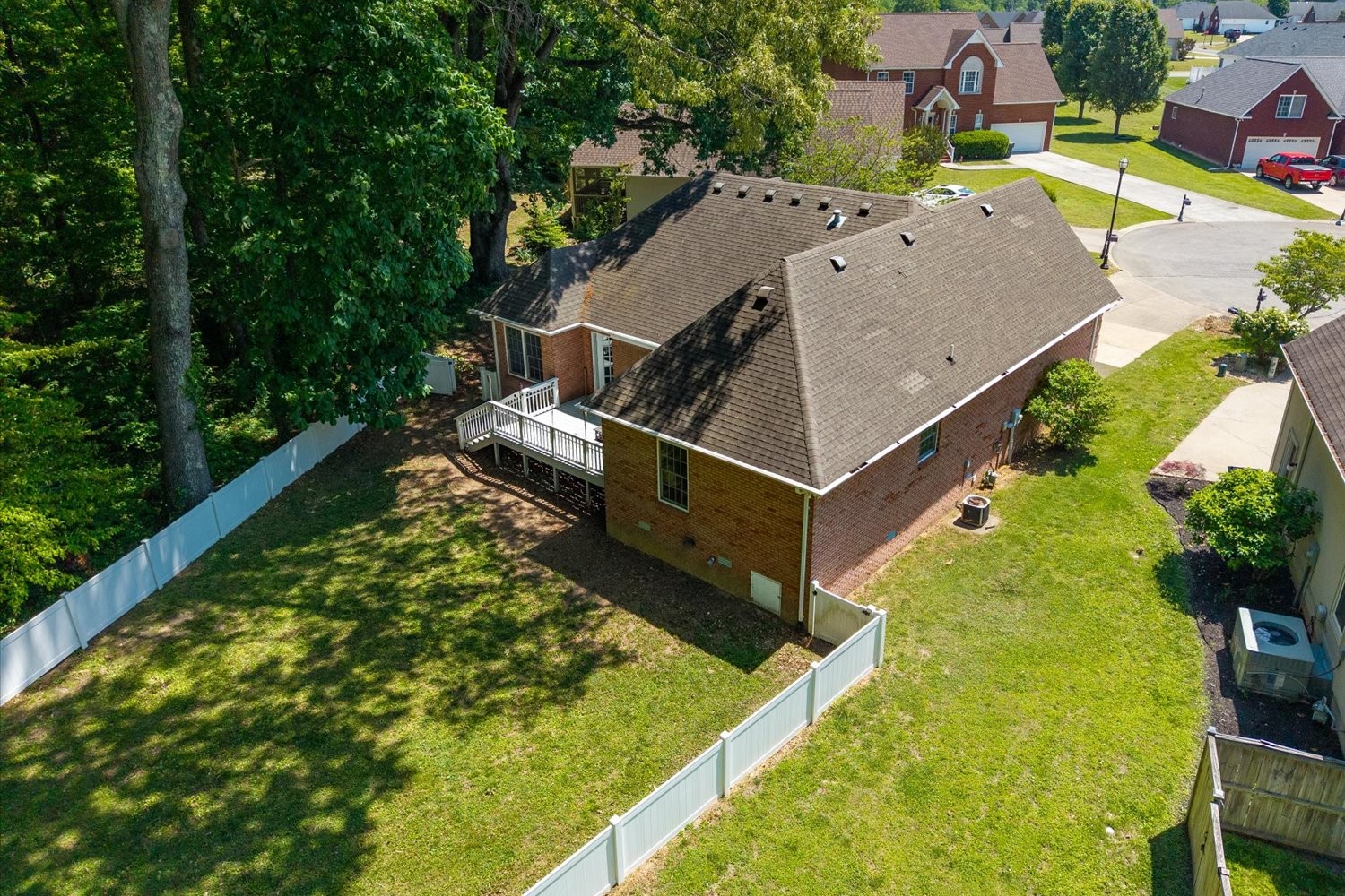 113 Brookview Court Springfield, TN 37172 - Photo 36 of 46 an aerial view of a house with swimming pool and garden