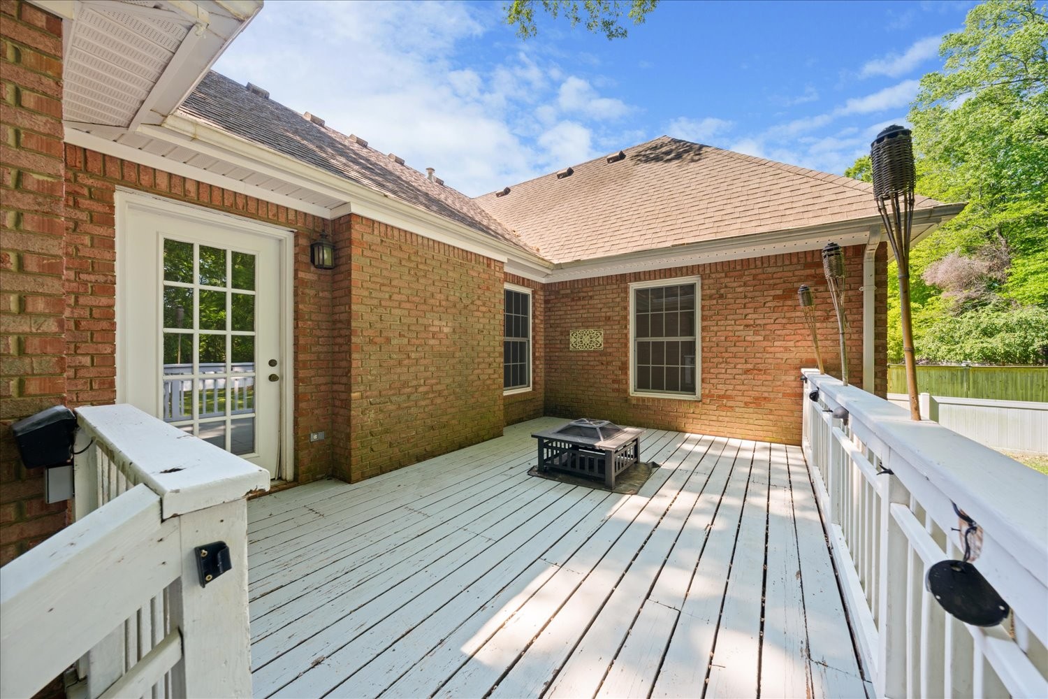 113 Brookview Court Springfield, TN 37172 - Photo 5 of 46 a view of deck with patio