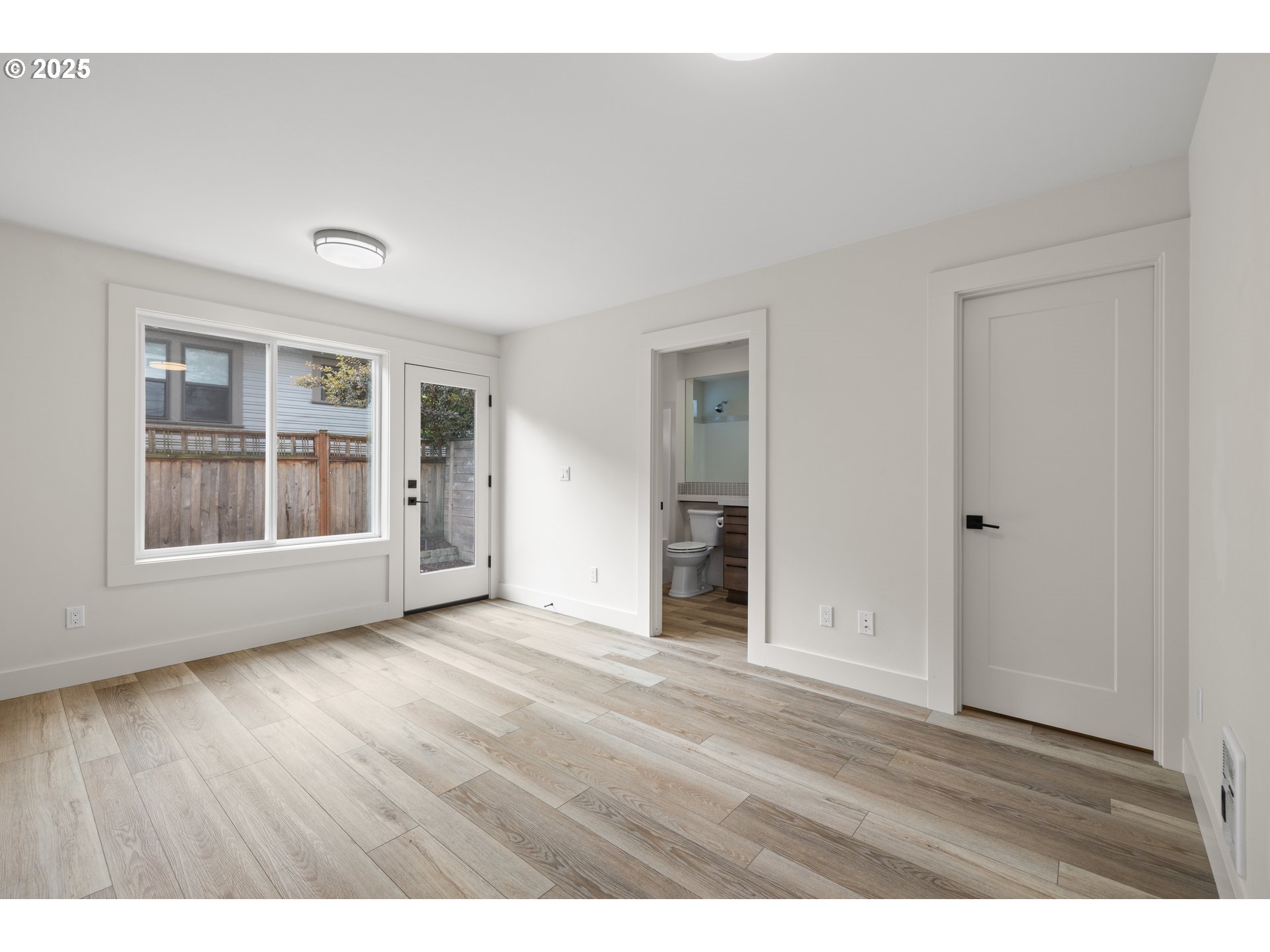 176 North Going Street Portland, OR 97217 - Photo 20 of 28