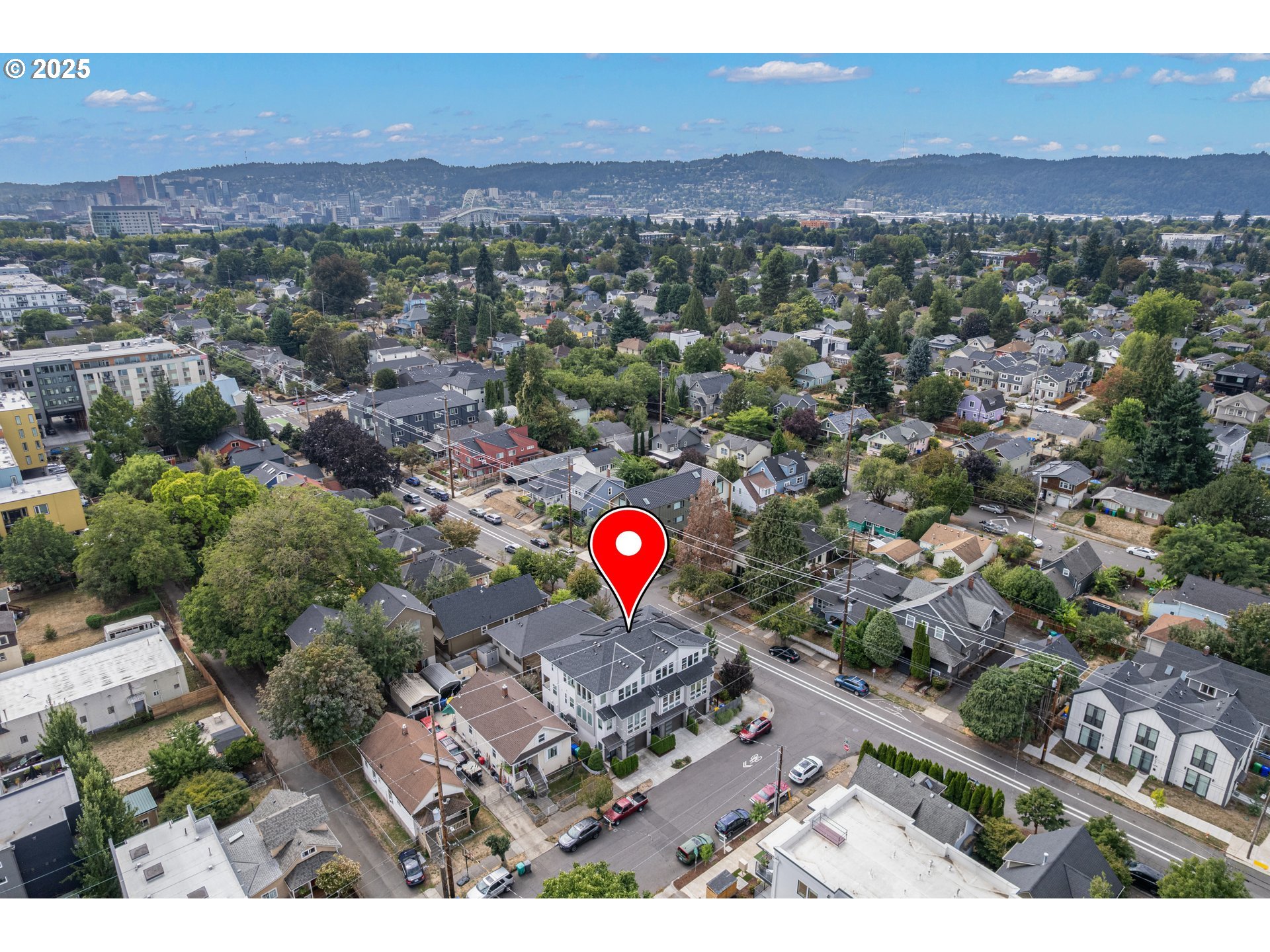 176 North Going Street Portland, OR 97217 - Photo 25 of 28