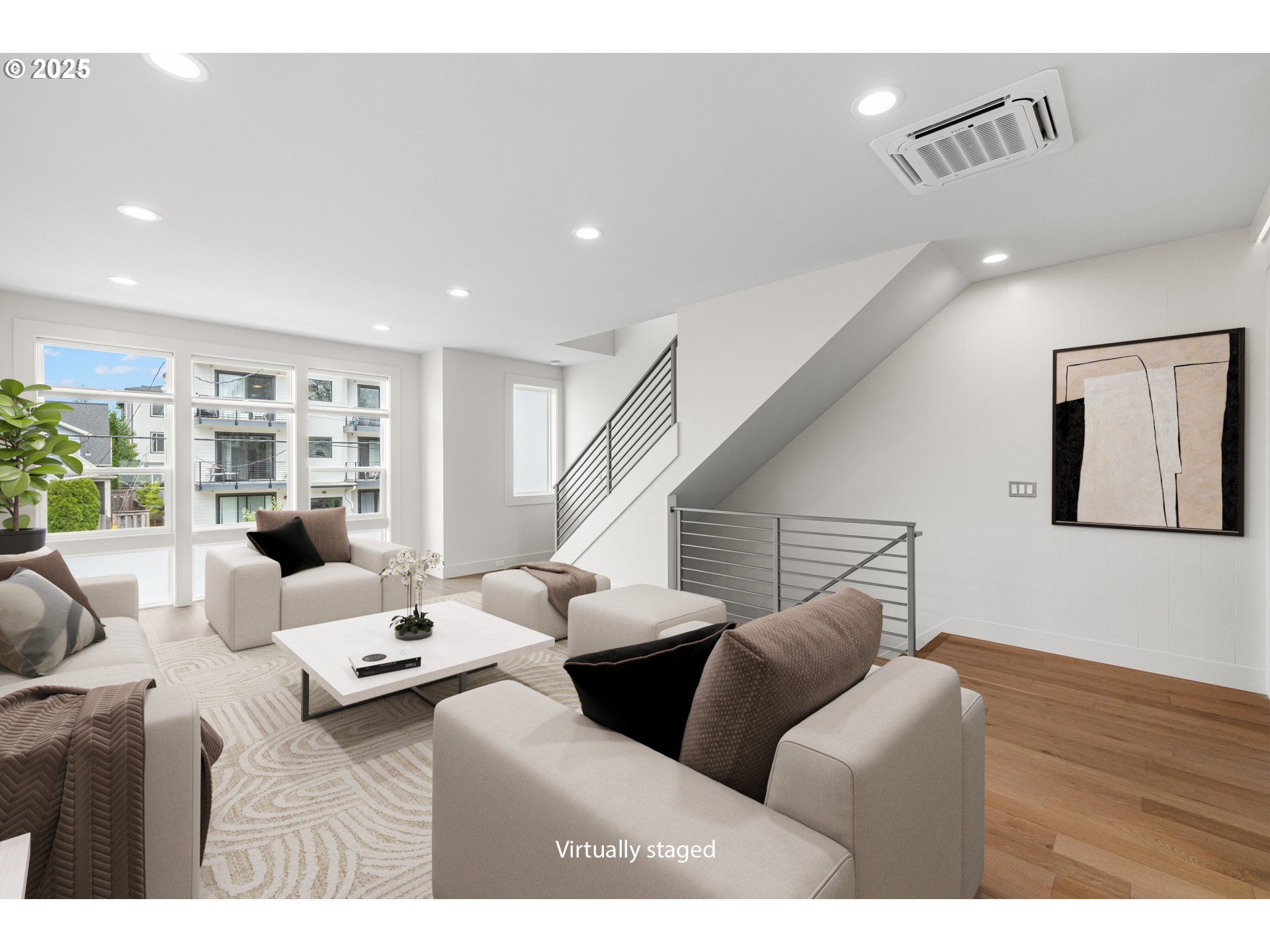 176 North Going Street Portland, OR 97217 - Photo 5 of 28