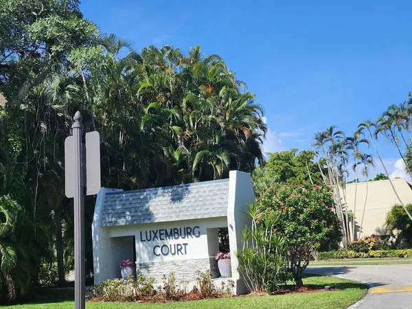 $2,800 | 4483 Luxemburg Court, Unit 201, Lake Worth, FL 33467