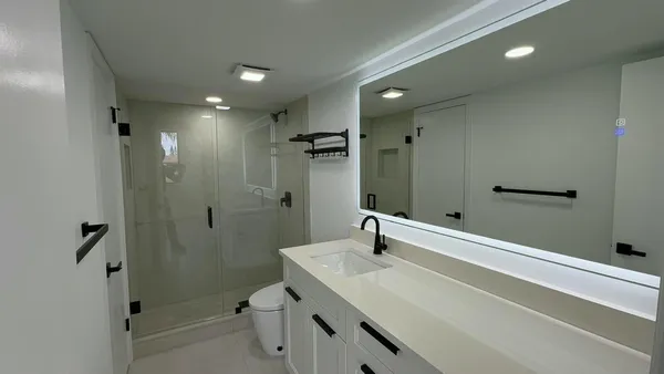 $2,800 | 4483 Luxemburg Court, Unit 201, Lake Worth, FL 33467