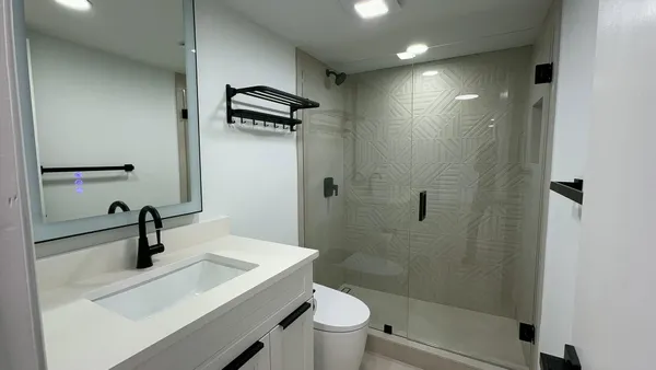 $2,800 | 4483 Luxemburg Court, Unit 201, Lake Worth, FL 33467