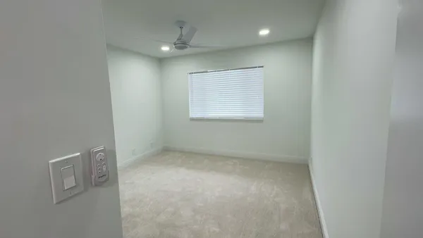 $2,800 | 4483 Luxemburg Court, Unit 201, Lake Worth, FL 33467
