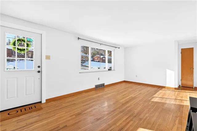 $274,000 | 138 Peters Drive, Glenshaw, PA 15116