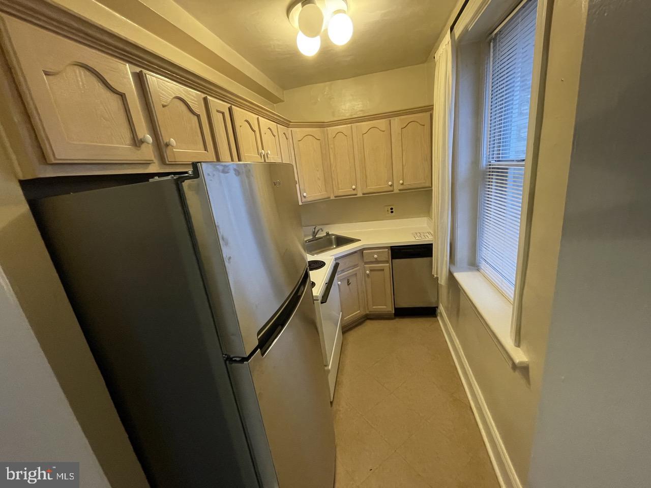 1820 Swann Street Northwest, Unit 103 Washington, DC 20009 - Photo 31 of 35