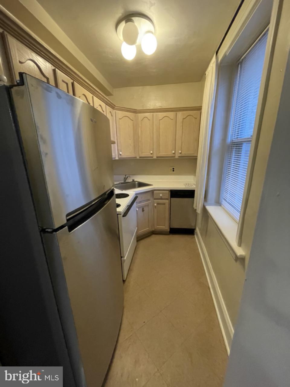 1820 Swann Street Northwest, Unit 103 Washington, DC 20009 - Photo 32 of 35