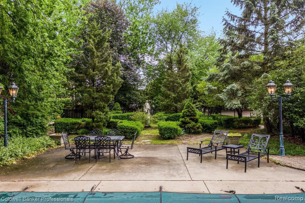 166 Ridge Road Grosse Pointe Farms, MI 48236 - Photo 73 of 78