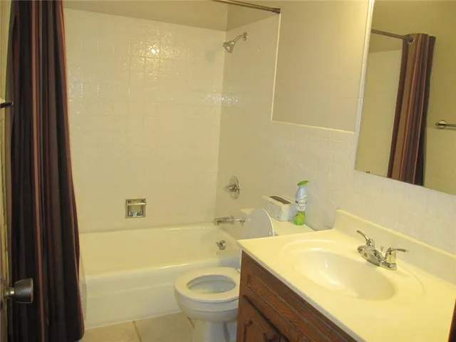 $269,900 | 3904 North 29th Street, St. Joseph, MO 64506