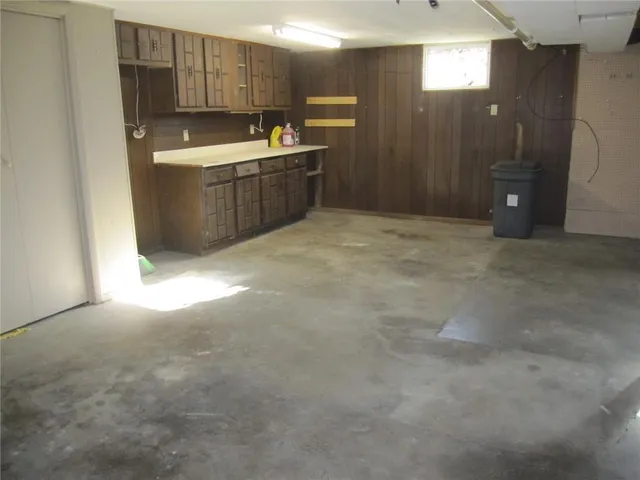 $269,900 | 3904 North 29th Street, St. Joseph, MO 64506