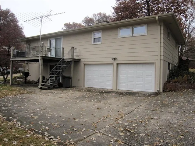 $269,900 | 3904 North 29th Street, St. Joseph, MO 64506