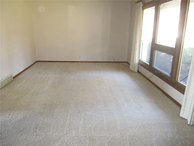 $269,900 | 3904 North 29th Street, St. Joseph, MO 64506