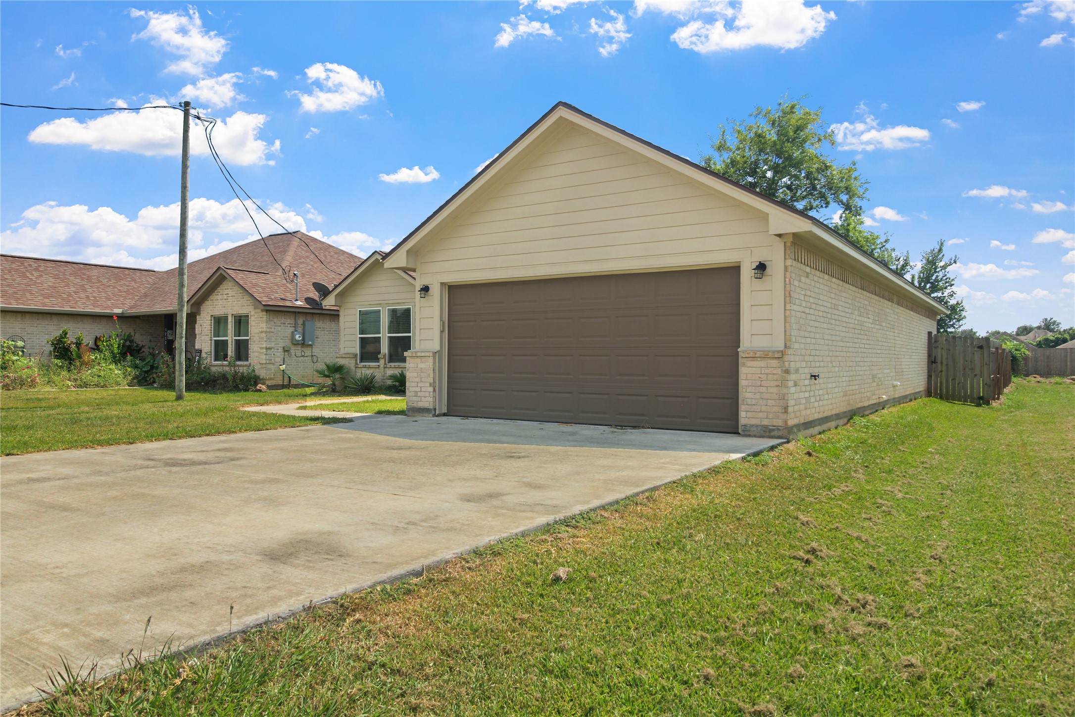 1208 East Henderson Road Angleton, TX 77515 - Photo 29 of 29 a front view of a house with a yard
