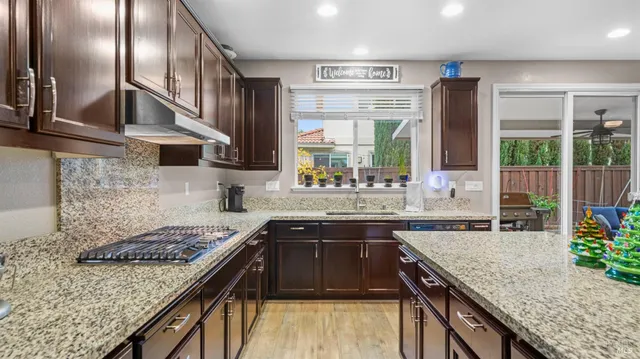 $699,999 | 931 Noble Road, Vacaville, CA 95688