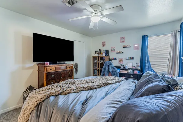 $460,000 | 4027 Briarglen Drive, Dickinson, TX 77539