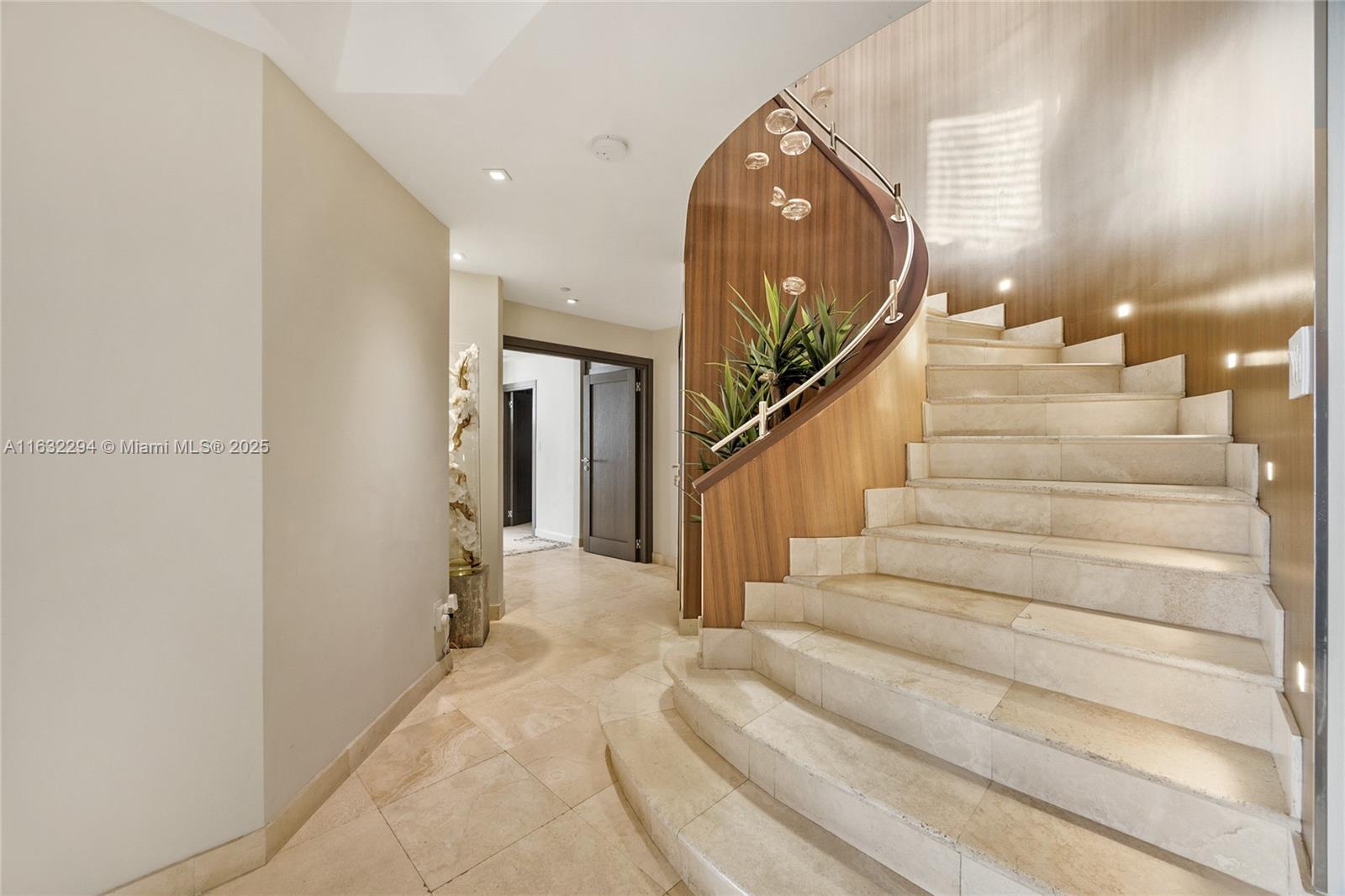 7000 Island Boulevard, Unit PH08 Aventura, FL 33160 - Photo 13 of 21